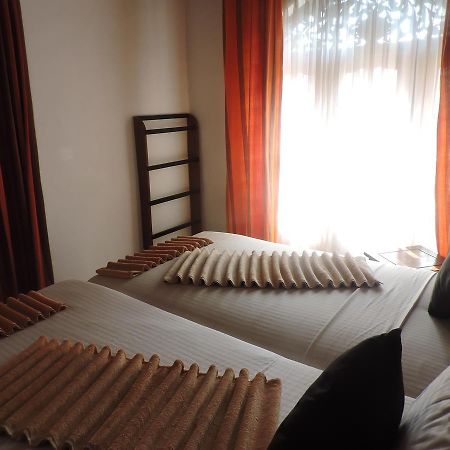 Samaya Beach Hotel อูนาวาตูนา ภายนอก รูปภาพ
