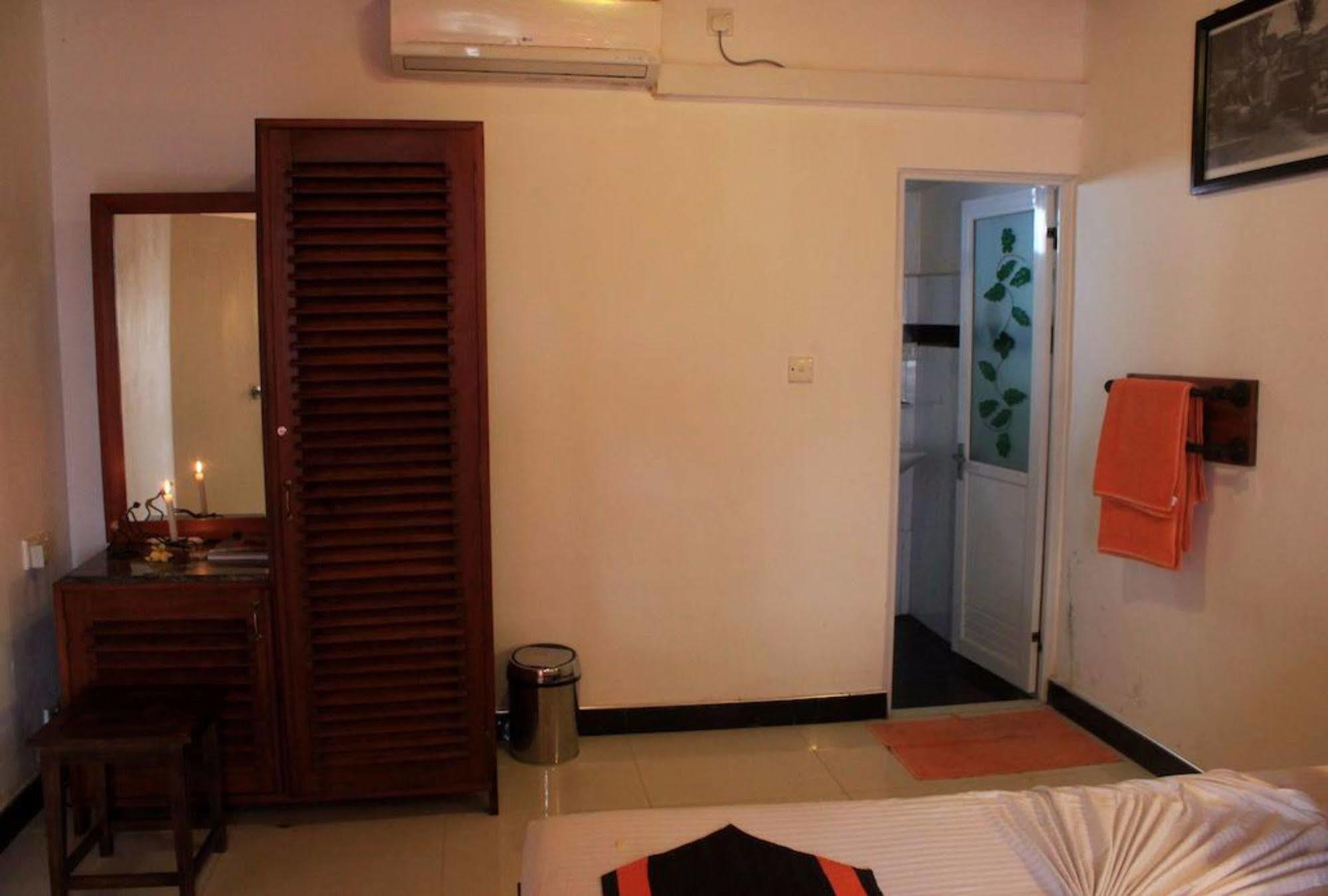 Samaya Beach Hotel อูนาวาตูนา ภายนอก รูปภาพ